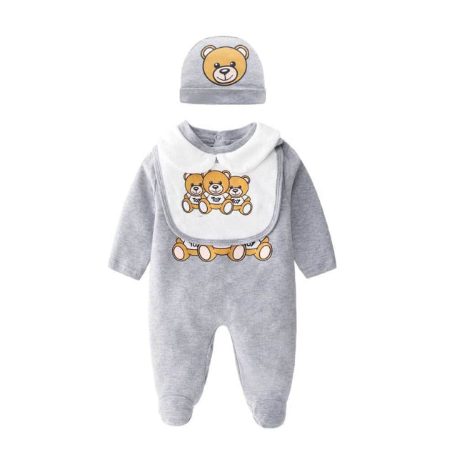 New 2021 fashion high quality newborn baby girl clothes Cotton print cute cartoon bear new born baby boy romper and hat Bibs Set